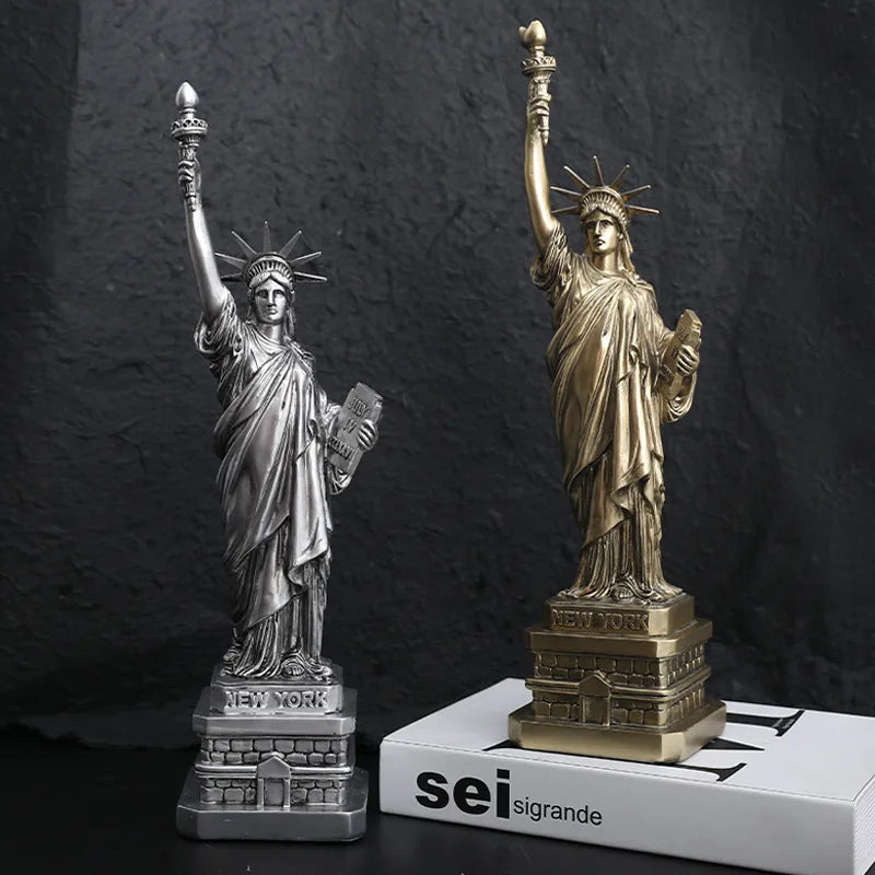 USA Landmarks Statue of Liberty  Desktop Creative Home Office  Decoration Ornaments Room Wine Cabinet Crafts Gift