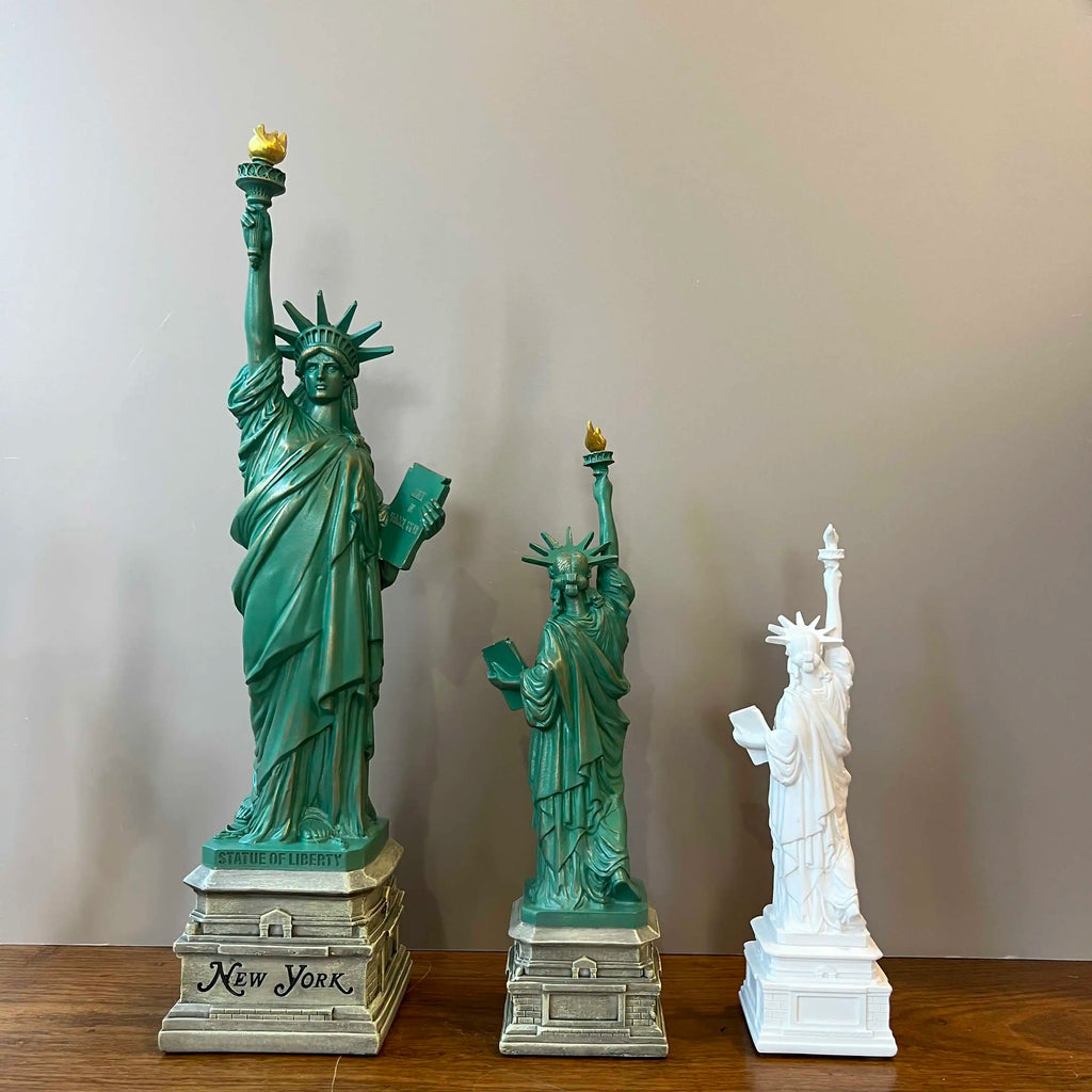 YuryFvna Statue of Liberty Model Desk Accessories Collectibles Travel Souvenirs New York Office Home Interior Room Decoration