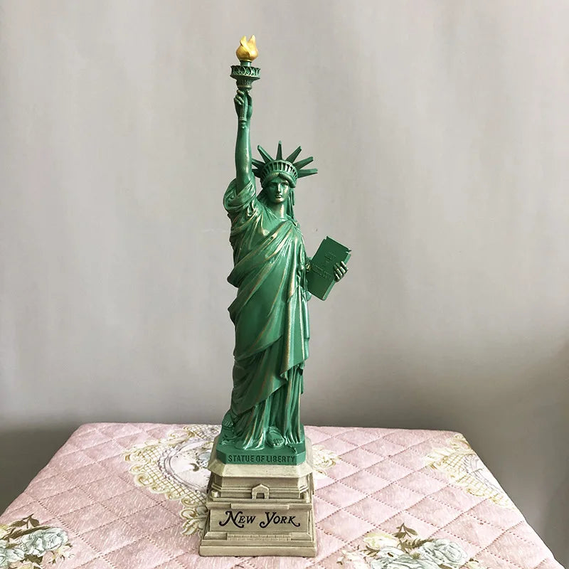 YuryFvna Statue of Liberty Model Desk Accessories Collectibles Travel Souvenirs New York Office Home Interior Room Decoration