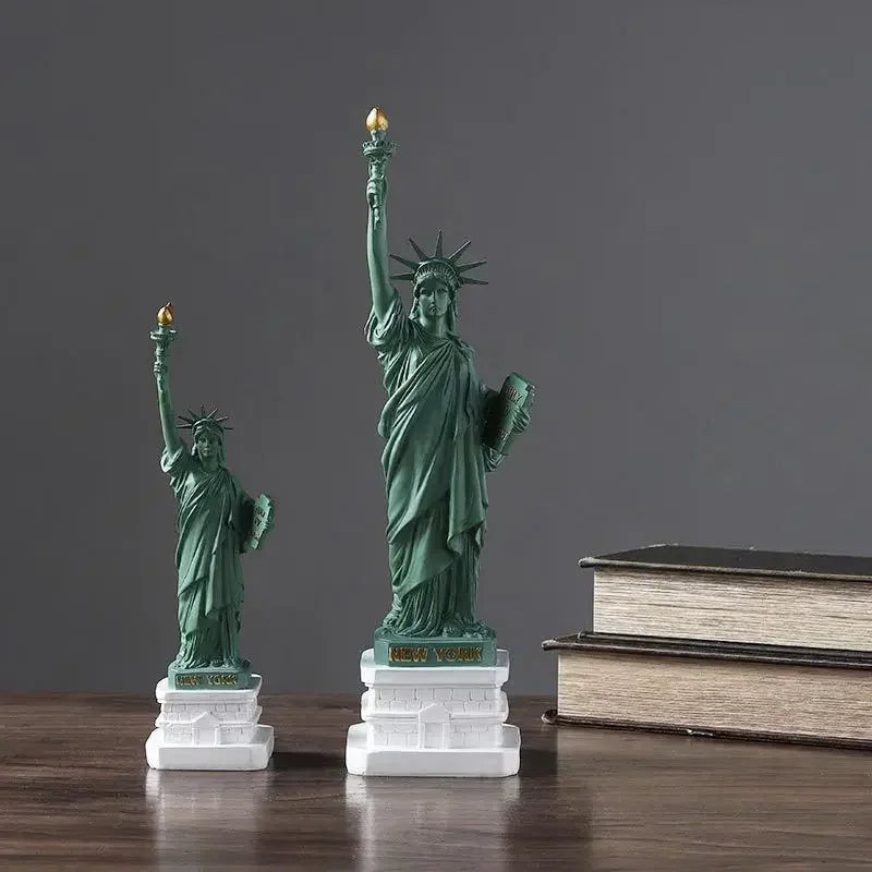 New York Statue of Liberty Model Office Desk Accessories Collectibles Travel Souvenirs Office Home Interior Decoration