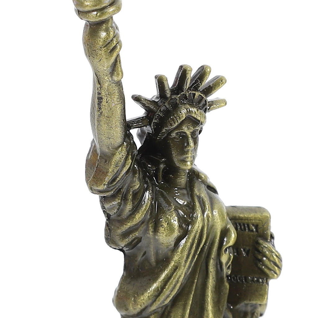 Retro Alloy Statue Of Decor Mini Metal nament American Figurine Souvenir Usa Collection Home Decor Office Decor